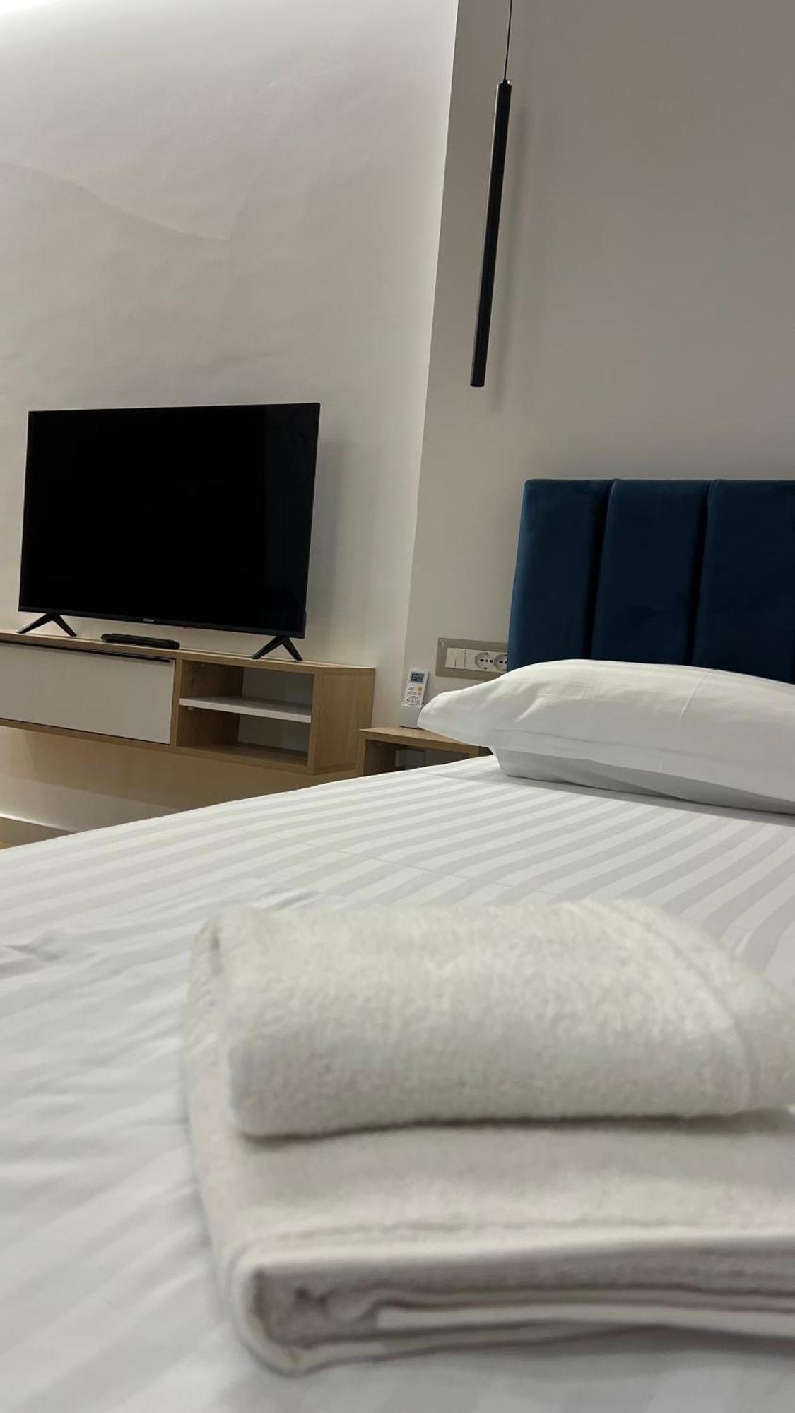 Tirana Central Apartments Ngoại thất bức ảnh